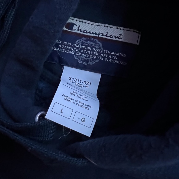 Vintage Champion Hoodie - Picture 5 of 5